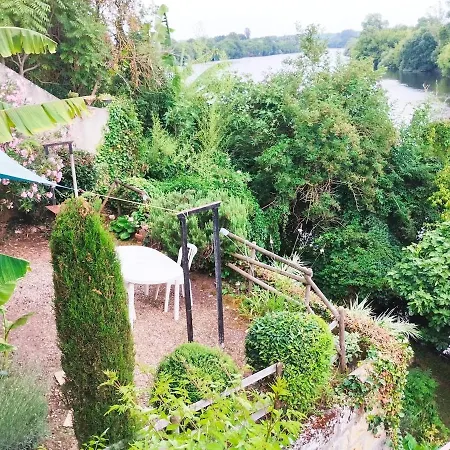 Maison Bord Riviere Avec Vue *